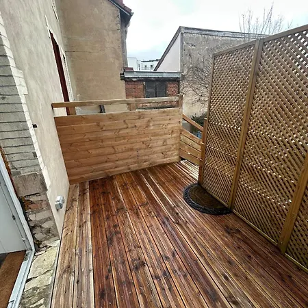 Grand Et Chaleureux Proche Kinepolis Apartment