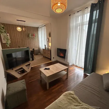 Grand Et Chaleureux Proche Kinepolis * Nancy