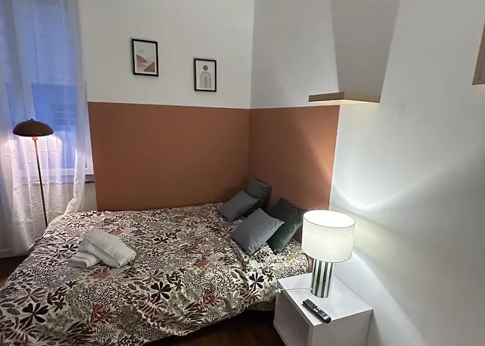 Grand Et Chaleureux Proche Kinepolis