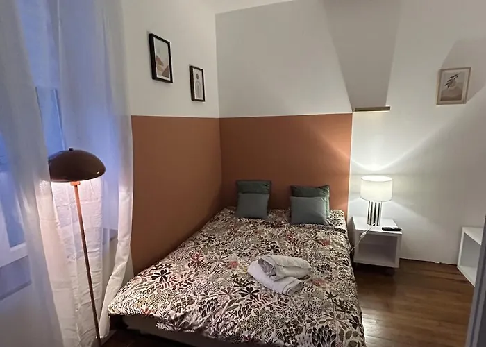 Grand Et Chaleureux Proche Kinepolis Apartment *